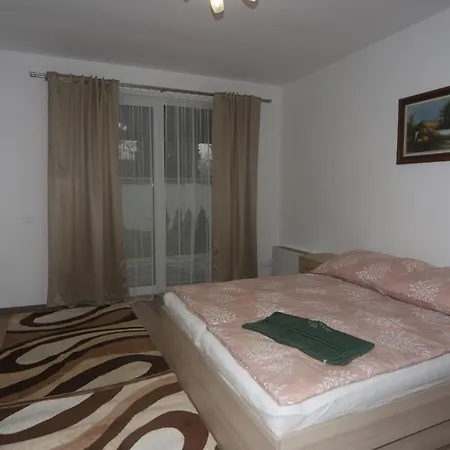 Apartment Adam I. *