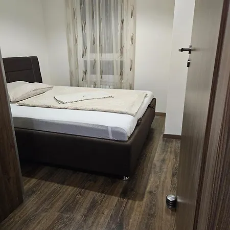 Apartment Adam I.